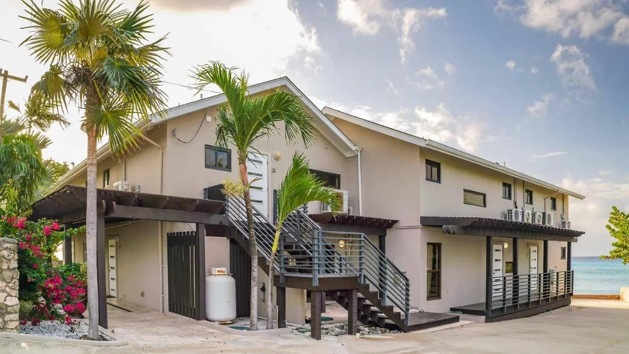 Seven Mile View Condo #3B West Bay 0*,  Kaimaninseln