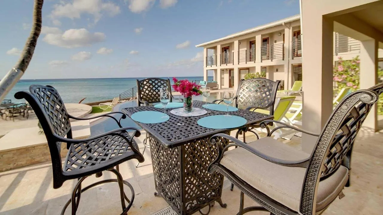 Seven Mile View Condo #3B West Bay Kaimaninseln