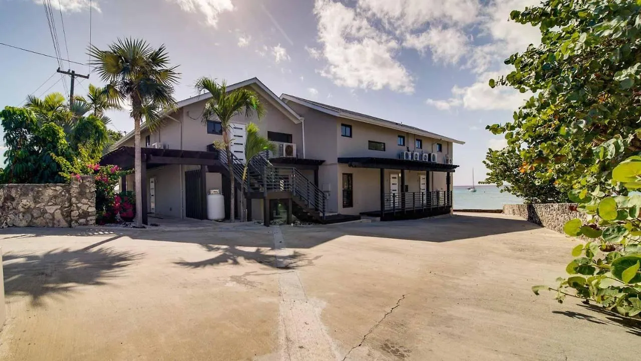 Seven Mile View Condo #3B West Bay Ferienhaus