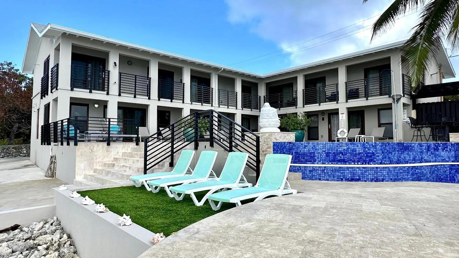 Seven Mile View Condo #3B West Bay
